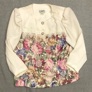 Women’s vintage floral lace blouse